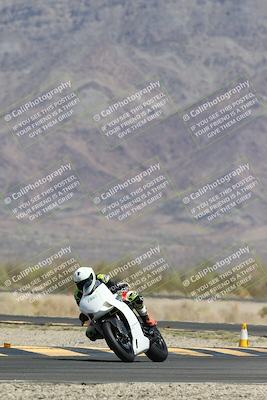 media/Apr-17-2025-Racers Edge (Thu) [[0a0c127f11]]/B Group/5-Session 3 (Turn 14)/